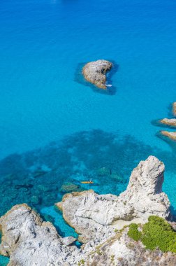 Capo Vaticano 'dan Praia di Fuoco ve Spiaggia di Ficara' nın muhteşem manzarası - cennet sahili ve kıyı manzarası - Calabria, İtalya 'da seyahat yeri