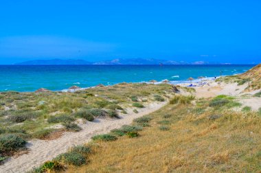 Tam Tam Sahili - Kos adasında cennet sahili olan güzel sahil manzarası - Yunanistan, Avrupa 'da seyahat yeri