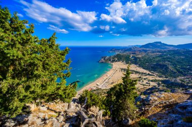 Tsambika Plajı - Panagia Manastırı Kyra Psili - Rodos 'un Cennet Sahil Manastırı - Yunanistan' da Seyahat Varış Yeri