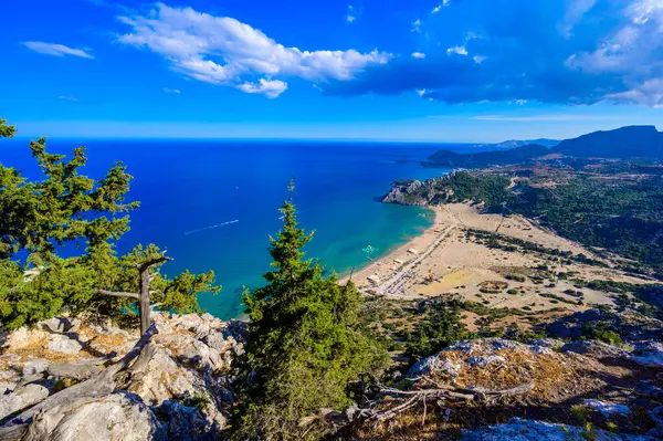 Tsambika Plajı - Panagia Manastırı Kyra Psili - Rodos 'un Cennet Sahil Manastırı - Yunanistan' da Seyahat Varış Yeri