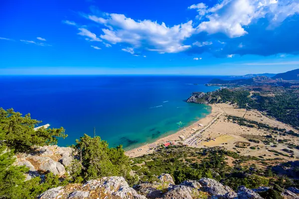 Tsambika Plajı - Panagia Manastırı Kyra Psili - Rodos 'un Cennet Sahil Manastırı - Yunanistan' da Seyahat Varış Yeri
