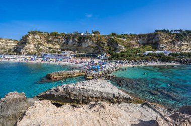 Spiaggia di Riaci - Santa Domenica 'da cennet plajı ve sahil manzarası, İtalya' da seyahat yeri