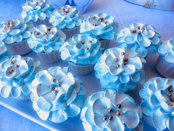 Красочные Конфеты Голубом Фоне — стоковое фото