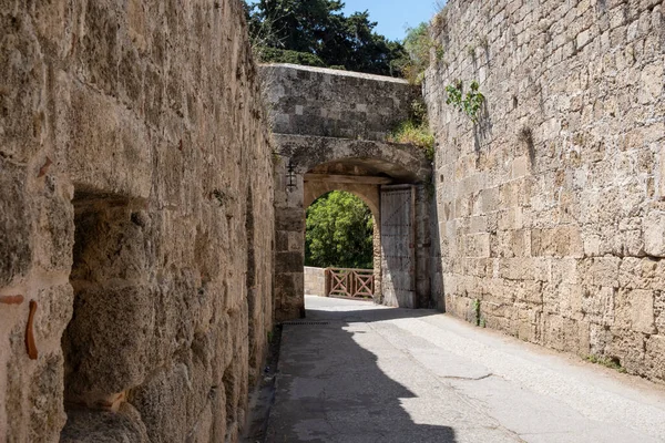 Wejście Lub Wejście Średniowiecznego Miasta Rodos — Zdjęcie stockowe