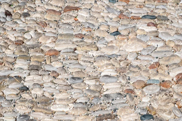 그리스의 타운에서 페블스 로만든 표면의 — 스톡 사진