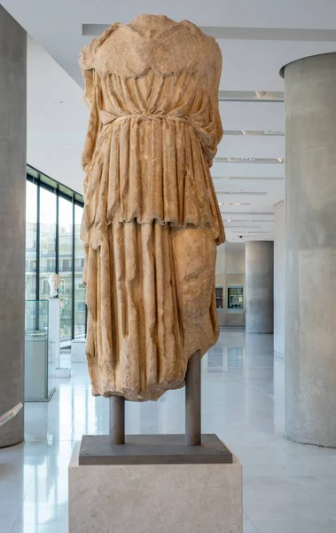 希腊雅典 2023年5月26日 雅典娜雕像 的大理石复制品在雅典卫城博物馆的美丽中展出 — 图库照片