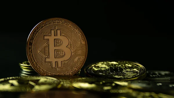 Altın Bitcoinler Kripto Para Birimi Engelleme Teknolojisi Konsepti Elektronik Para — Stok fotoğraf