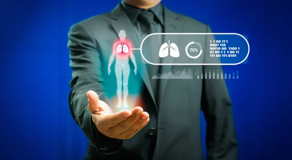Empresario Mostrando Holograma Virtual Pulmones Humanos Mano Análisis Órganos Humanos — Foto de Stock