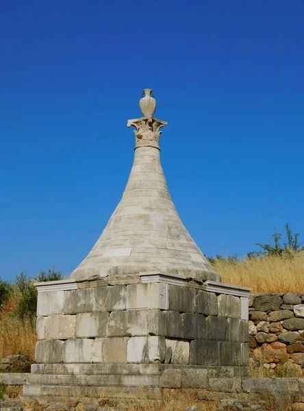 Ein Antikes Mausoleum Der Stadt Messene Auf Dem Peloponnes Griechenland — Stockfoto