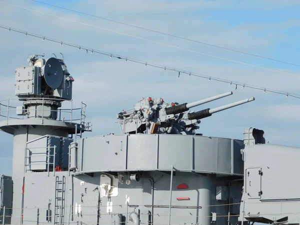 stock image Twin, 3 inch, Anti Aircraft guns, of a Fletcher class, World War II, destroyer