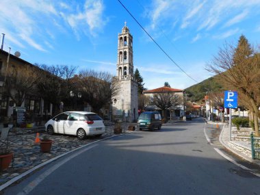 Arcadia, Moreloponnese, Yunanistan 'daki Stemnitsa kentinin merkez meydanı