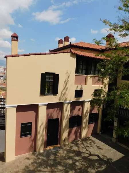 Atina Üniversitesi Ilk Olarak Plaka Mahallesi Nde Barındıran Eski Binanın — Stok fotoğraf