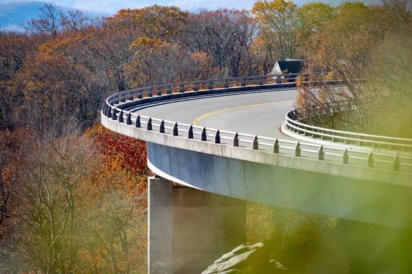 Linn Cove Viadukt Poblíž Hory Dědeček Severní Karolína — Stock fotografie