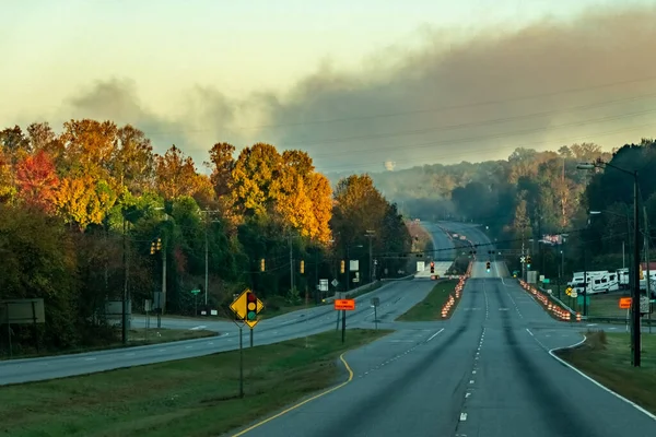 北カロライナの丘陵地帯での光景10月下旬の早朝 — ストック写真