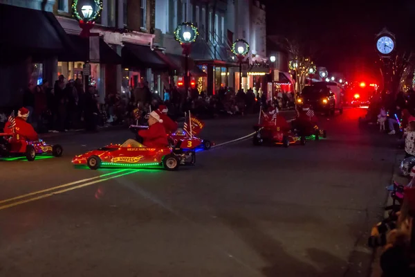 Cidade Pequena Desfile Natal Cenas Rua — Fotografia de Stock