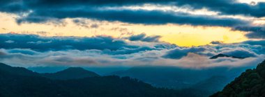 Maggie Valley, Kuzey Carolina dağlarında gündoğumu