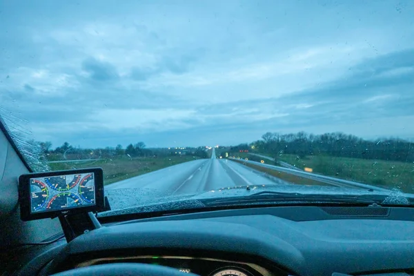 Conducir Una Carretera Después Lluvia Clima Malhumorado —  Fotos de Stock