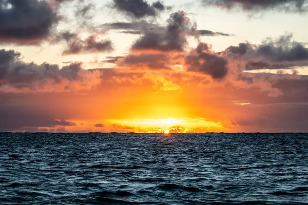 Východ Slunce Plážové Scény Ostrově Oahu Hawaii — Stock fotografie