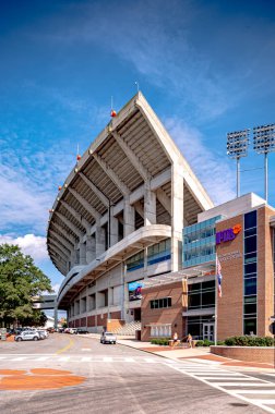 Clemson, SC - 2023: Clemson Üniversitesi Kampüsü 'ndeki Memorial Stadyumu