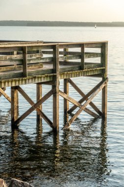 Güney Carolina 'daki Murray Gölü kıyısı Kolombiya Şehri yakınlarında.