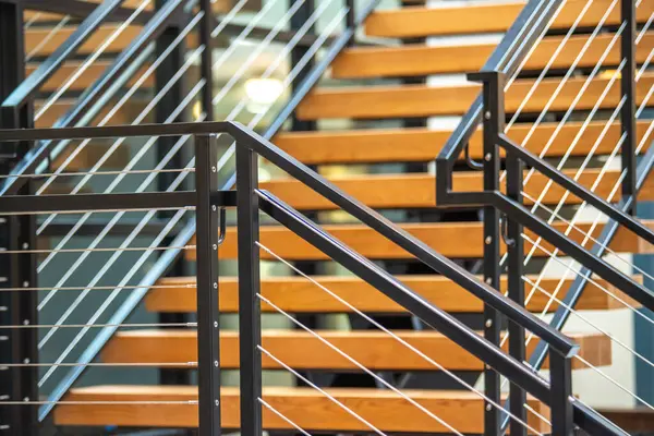 Kapalı Merdiven Tırabzan Detaylarını Kapatın Telifsiz Stok Imajlar