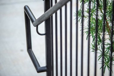 Acil yangın merdiveni yapısı detayları