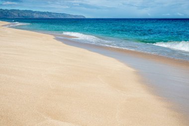 Hawaii 'deki oahu adası kuzey kıyısı okyanus manzarası