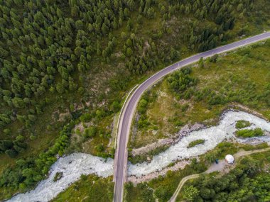 Orta Asya Kırgızistan Milli Parkı Doğa Sahneleri