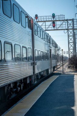 Chicago 'ya giden yoğun bir tren var.