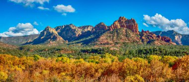 Sedona Arizona 'da sonbaharda manzara