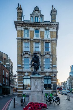 Londra çevresindeki sokak sahneleri