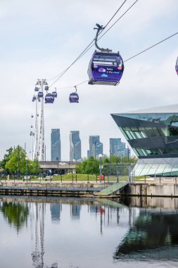 Londra teleferik thames Nehri üzerinde görüş