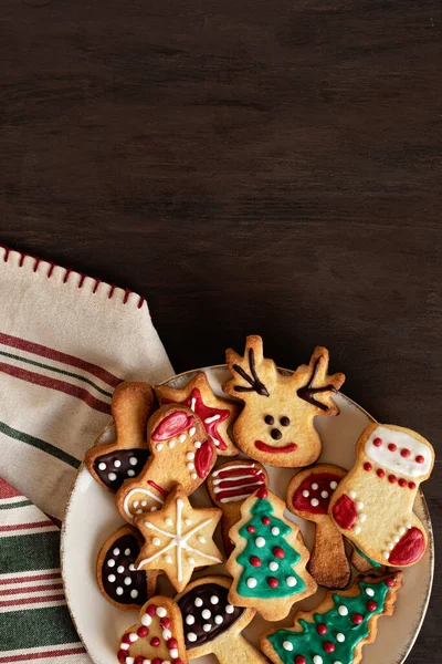 Παραδοσιακά Χριστουγεννιάτικα Σπιτικά Κουλουράκια Χειμερινές Γιορτές Χριστουγεννιάτικα Μπισκότα Κερασάκι Για — Φωτογραφία Αρχείου