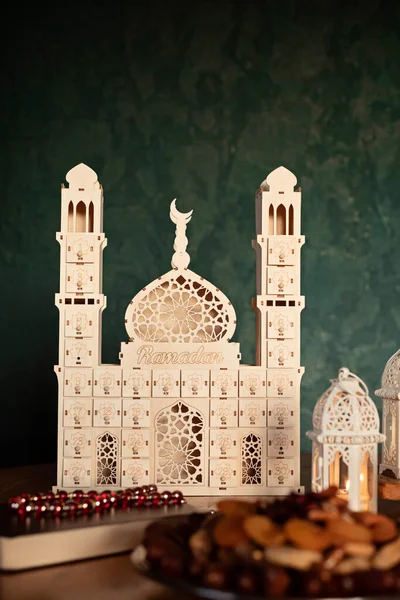 Ramadan Kareem Iftar Moslim Eten Vakantie Concept Adventskalender Ramadan Decoratie — Stockfoto