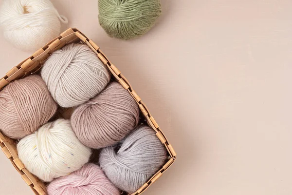 Craft Knitting Hobby Background Yarn Natural Colors Recomforting Hobby Reduce — ストック写真