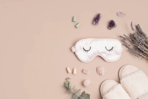 Cristales Chakra Curativos Lavanda Máscara Para Dormir Mejorar Calidad Del —  Fotos de Stock