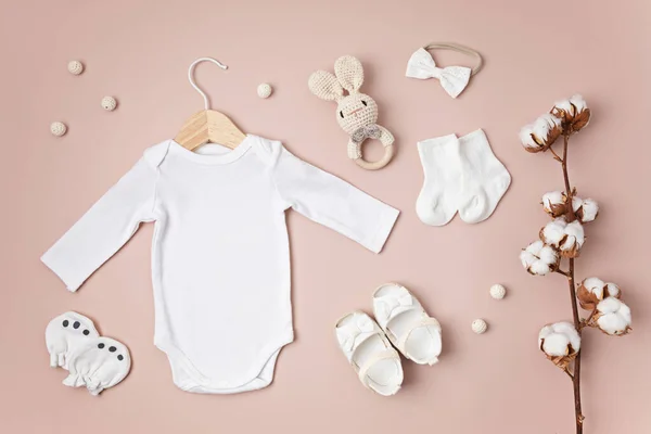 Attrappe Eines Weißen Baby Body Aus Bio Baumwolle Mit Umweltfreundlichen — Stockfoto
