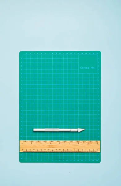 Top View Paper Cut Tools Ruler Cutter Cutting Mat Paper — Stock Photo, Image