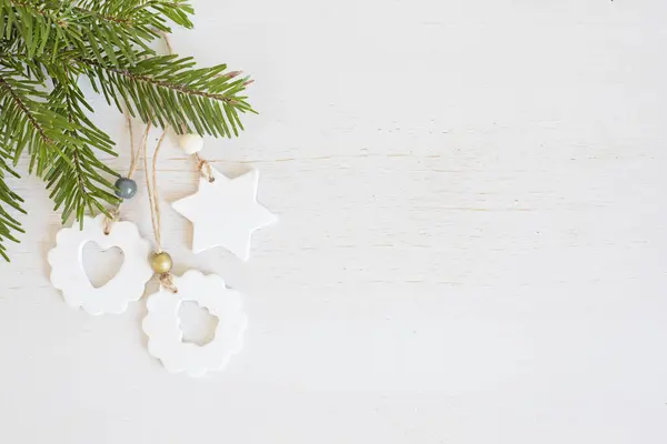 Vista Superior Ornamentos Natal Artesanais Feitos Argila Seca Livre Artesanato — Fotografia de Stock