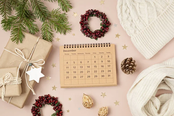Sfondo Natalizio Con Calendario Dicembre Decorazione Natalizia Concetto Festa Invernale Foto Stock