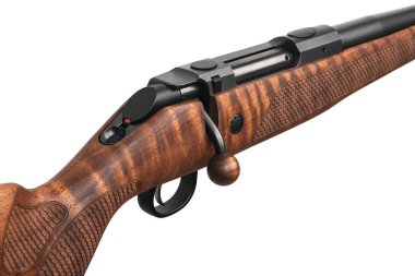 Modern sürgülü karabina ve ahşap bir stok. Spor, avcılık ve nefsi müdafaa için silahlar. Beyaz arkaplanda izole et.