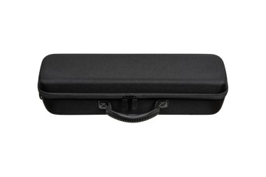 Fermuarlı sert siyah çanta. Güzel kumaşlı ve kabzalı bir çanta. Beyaz arkaplanda izole et.