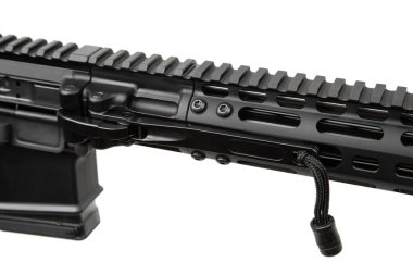 Modern katlanabilir otomatik karabina. Ordu, polis ve özel kuvvetler için silahlar. Saldırı tüfeği beyaz arka planda izole edilmiş..