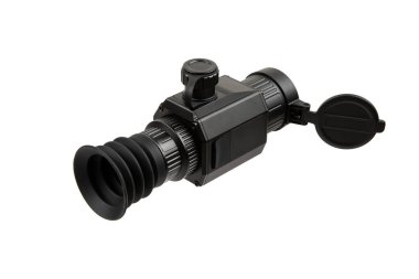 Modern monoküler termal görüntüleyici beyaz bir arka plan üzerinde izole. Termal radyasyonu sabitlemek için bir cihaz.