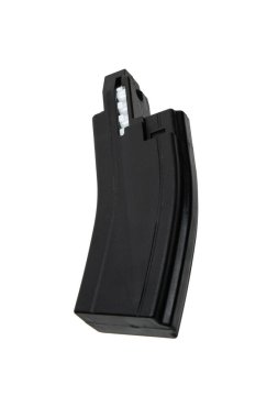 Modern AR-style karabina için siyah hava yumuşaklığı dergisi, kıvrımlı bir tasarım ve görünür BB 'ler, hava yumuşaklığı meraklıları ve eğitim amaçları için ideal, beyaz bir arka planda izole edilmiş.