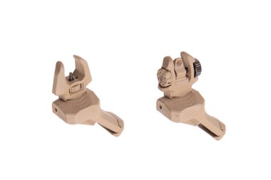 Ateşli silahlar için bronzlaştırıcı ön ve arka demir nişan, beyaz arka planda izole, dayanıklı ve ayarlanabilir, hassas atış için taktik aksesuarlar.