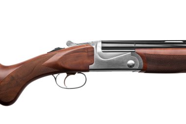 Alıcının yakın plan çekimi ve tahtadan bir pompalı tüfeği tetiklemek..