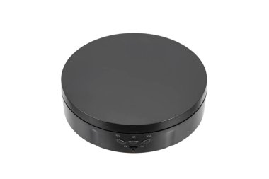 Ürün fotoğrafçılığı için USB portu ile dönen siyah bir ekran standı.