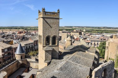 Olite, İspanya - 31 Ağustos 2022: Olite, Olite, Navarre Kralları Sarayı