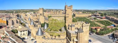 Olite, İspanya - 31 Ağustos 2022: Olite, Olite, Navarre Kralları Sarayı